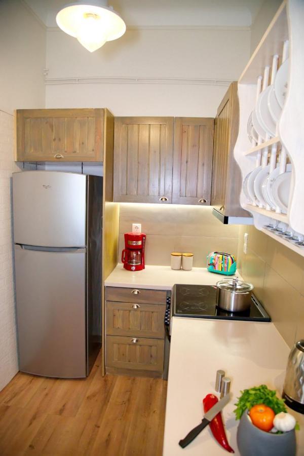 Aroura Homes Garden House 2Br 2Ba Free Parking アテネ エクステリア 写真