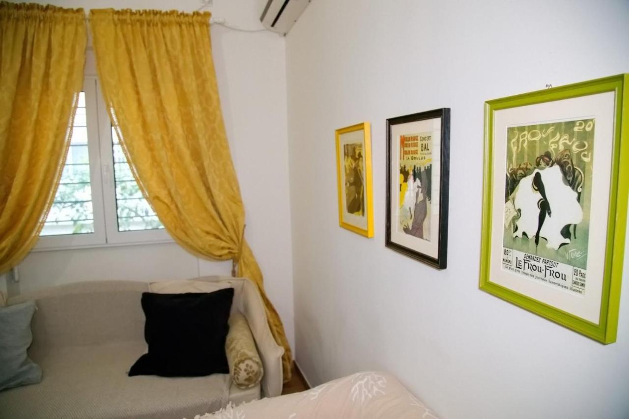 Aroura Homes Garden House 2Br 2Ba Free Parking アテネ エクステリア 写真