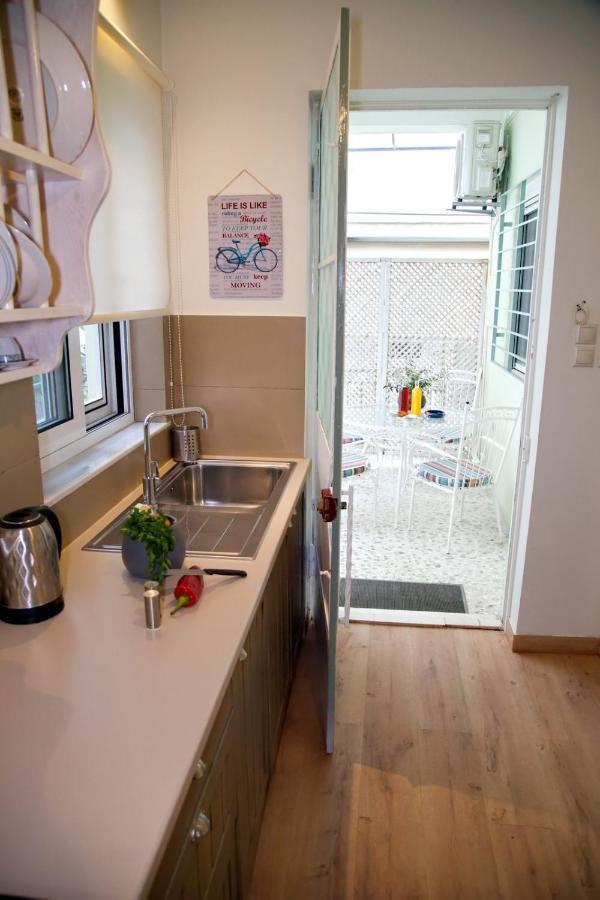 Aroura Homes Garden House 2Br 2Ba Free Parking アテネ エクステリア 写真
