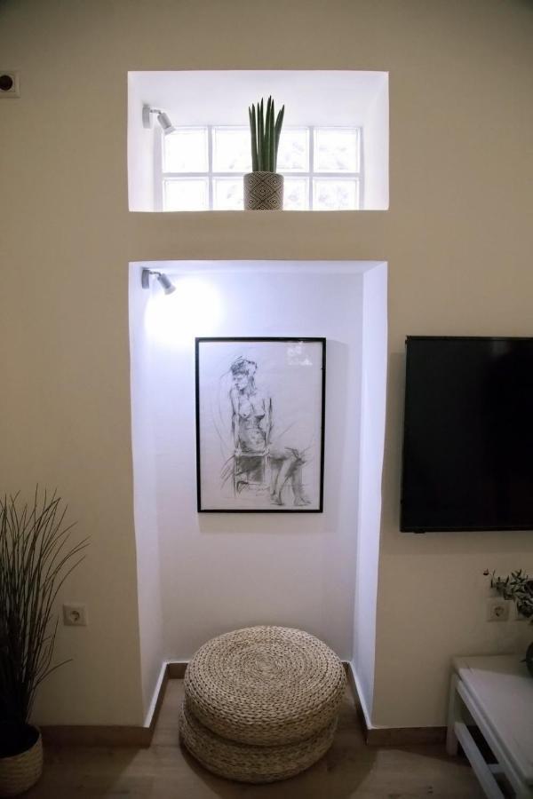 Aroura Homes Garden House 2Br 2Ba Free Parking アテネ エクステリア 写真