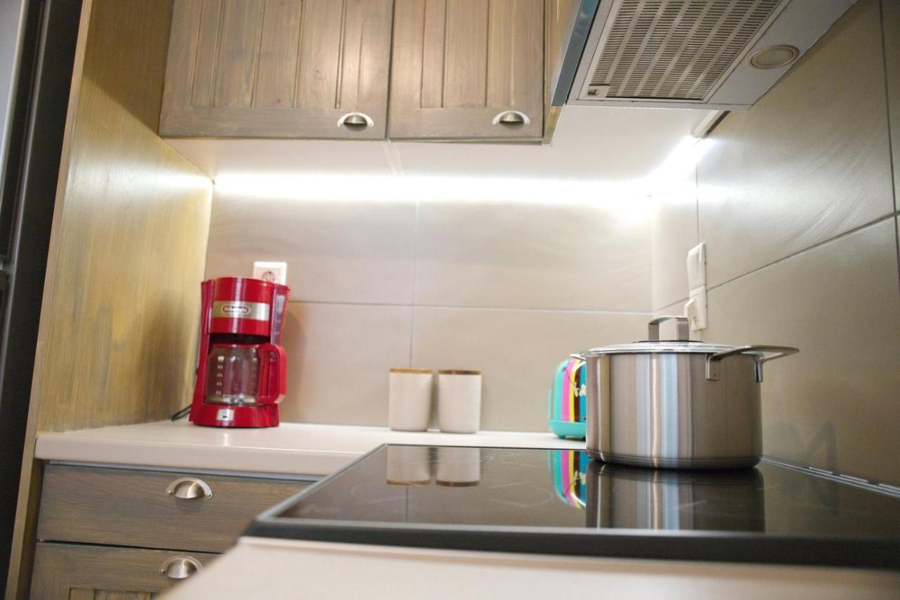 Aroura Homes Garden House 2Br 2Ba Free Parking アテネ エクステリア 写真